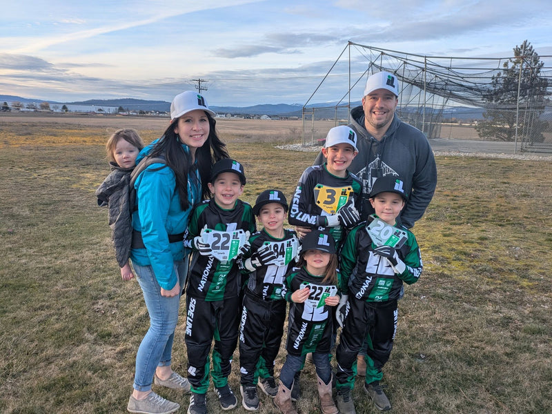 Isla, Sarah, Tavin, Zeb, Bella, Elijah, Sam and Nathan Lewis
